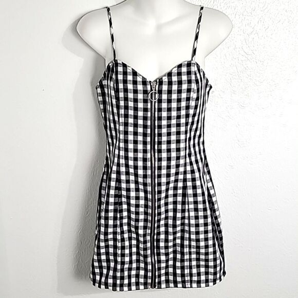 Forever 21 Mini-Dress, Black & White Check, Zipper down Front, Size Medium, NWT - Picture 1 of 8